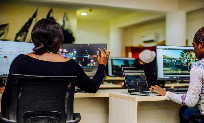 Women entrepreneurs lead the way in digital presence, according to Mastercard SME research in Middle East and Africa
