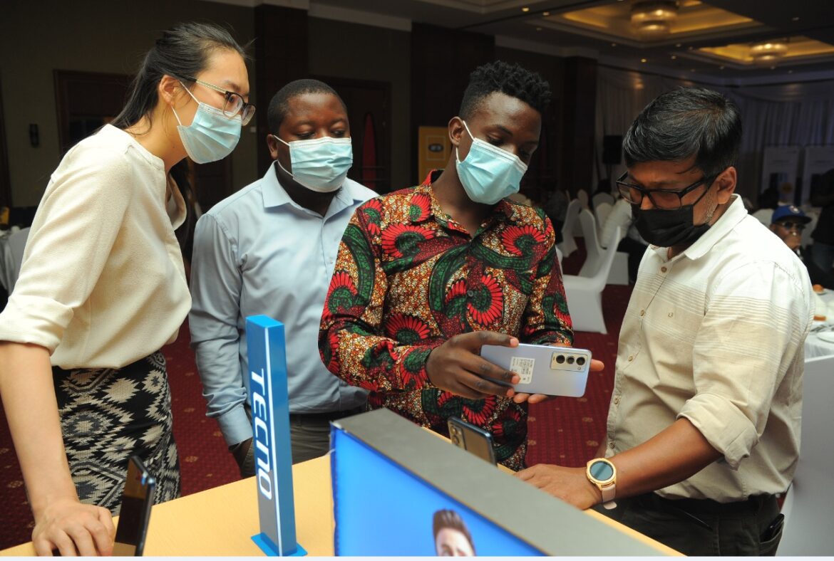 MTN Festive Season offer is Bigger and Better with Crazy Discounts on the Sleekest Smartphones
