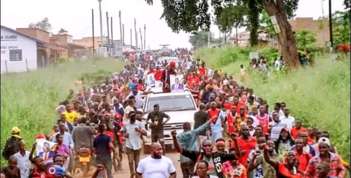 VIBE KU VIBE: Bobi Wine Mesmerizes Omoro County, Says Victory Is Coming