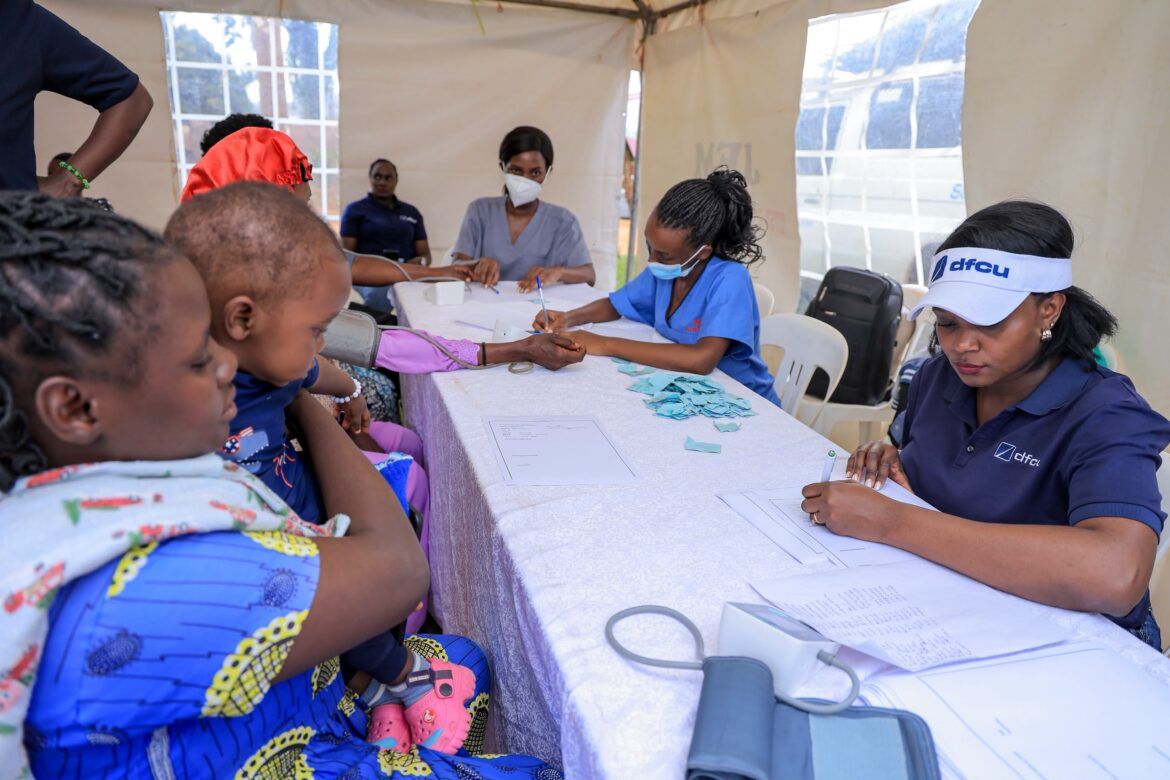 Free health services reach 424 Mutungo residents under dfcu-Rotary partnership
